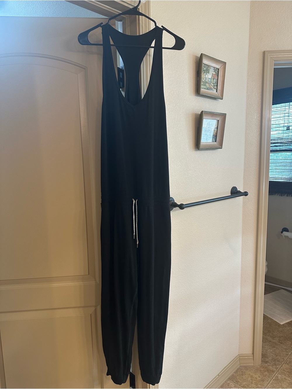 Vuori Women’s Black Sleeveless Drawstring Jumpsuit